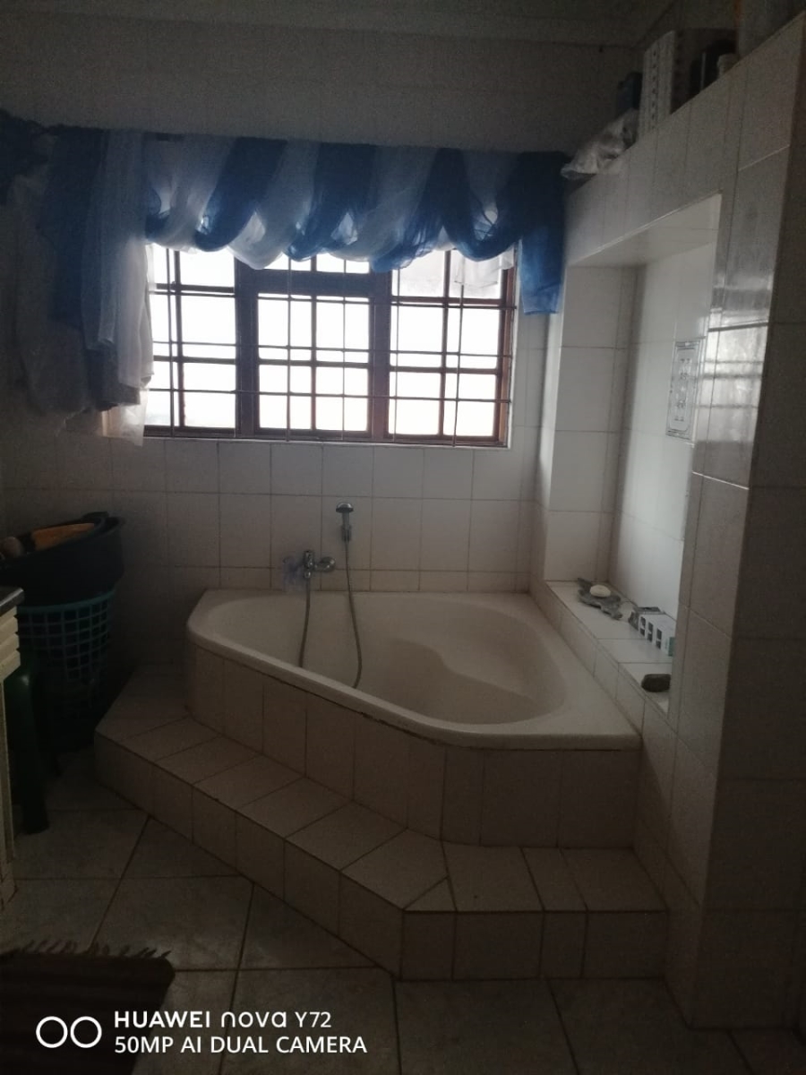 2 Bedroom Property for Sale in Wolmaransstad North West